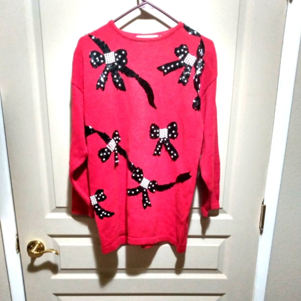 Vintage Trimmings Knit Pull Over Black Bow Beaded Xmas Sweater.
